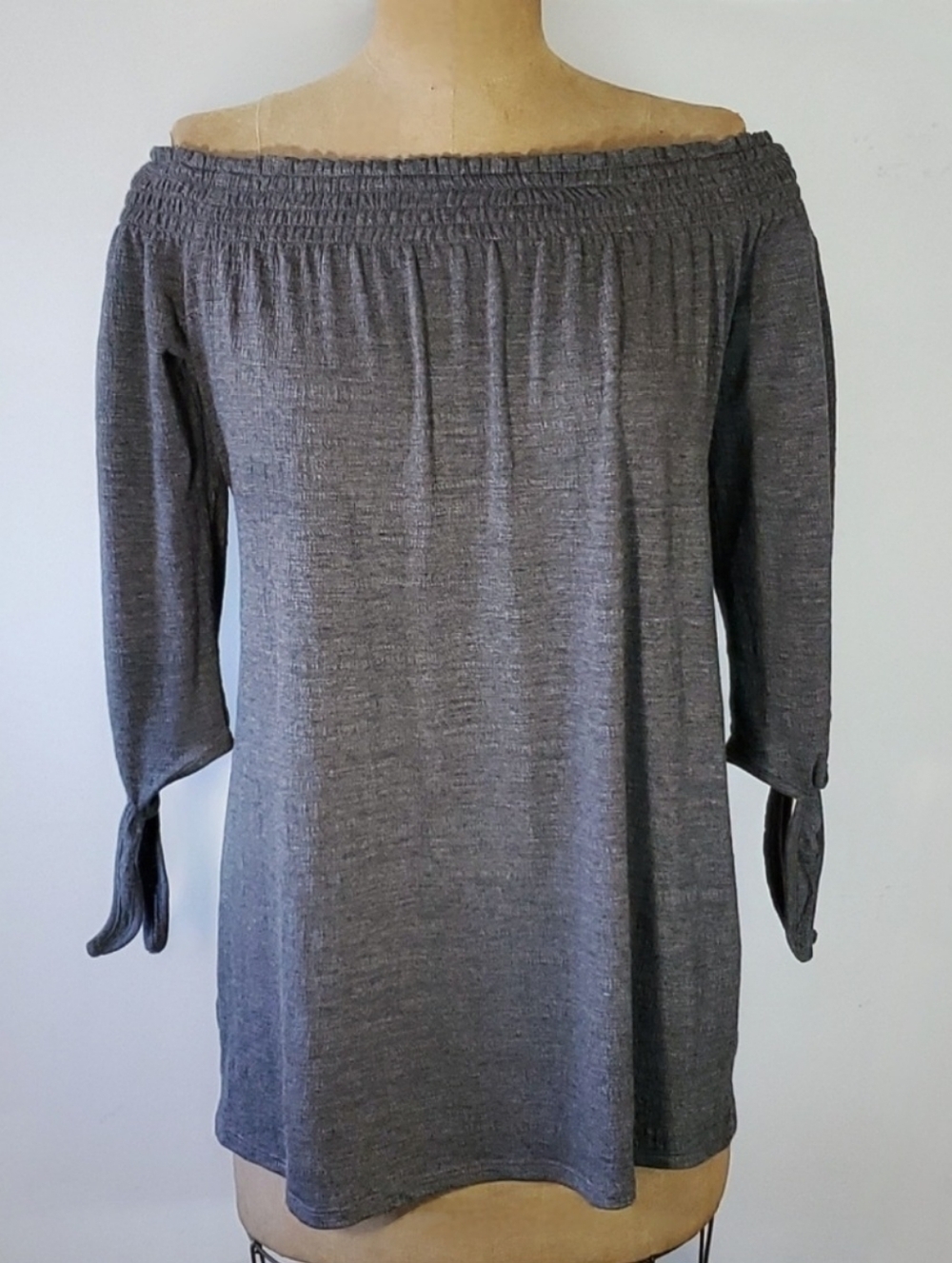 WHBM Size M Top Blouse Off Shoulder 3/4 Sleeve Grey Smocked Jersey Long Stretch